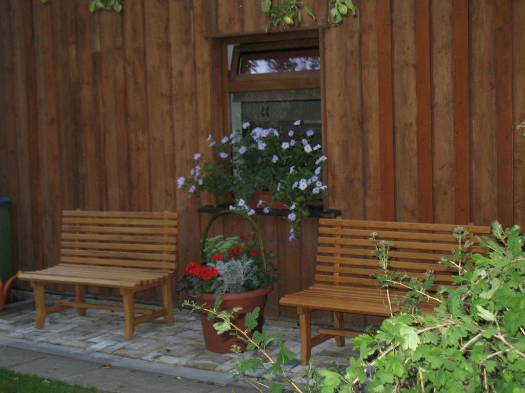 Pulkvedis Guest House ベンツピルス エクステリア 写真