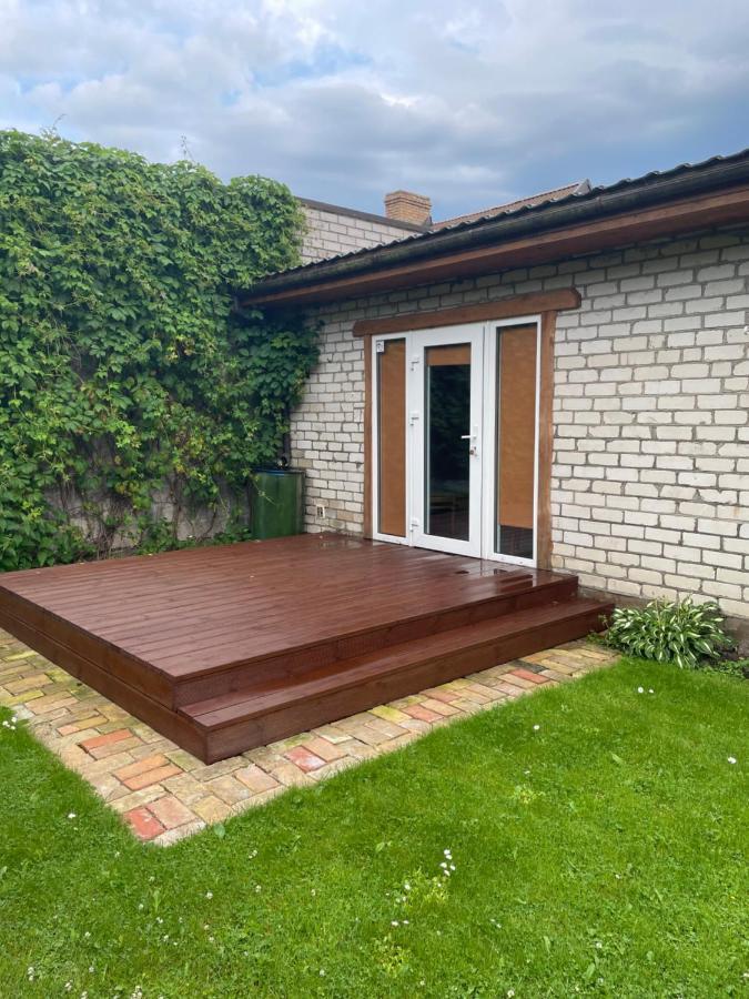 Pulkvedis Guest House ベンツピルス エクステリア 写真
